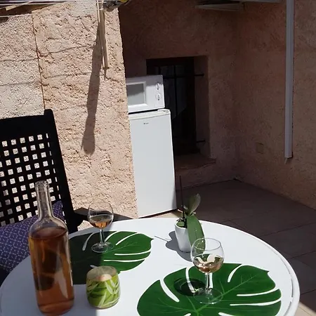 Bed & Breakfast D Hotes De La Louve Fréjus