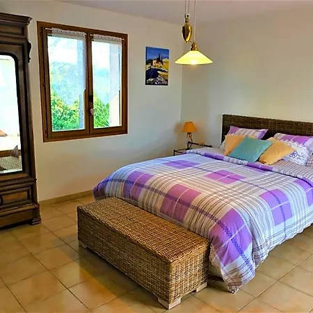 D Hotes De La Louve 4* Fréjus