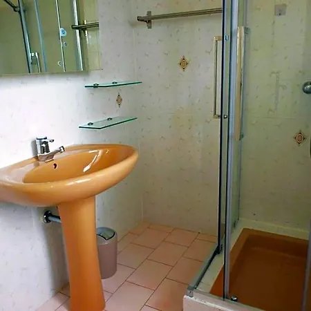 Panzió D Hotes De La Louve