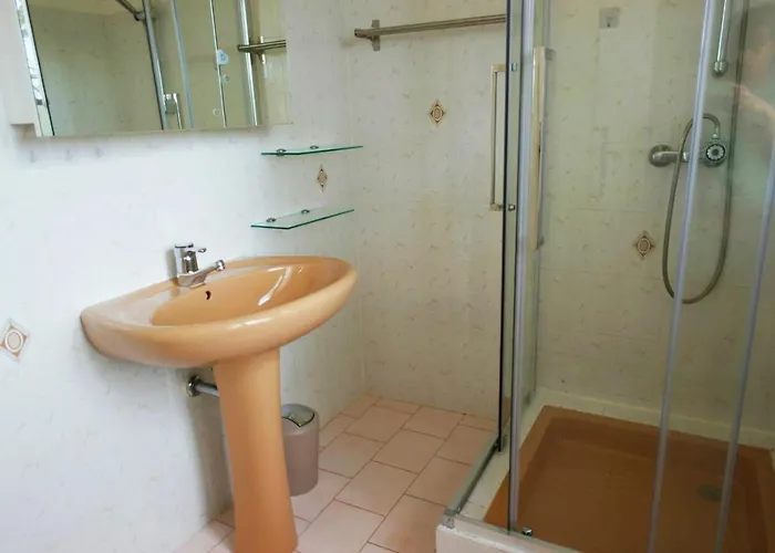 D Hotes De La Louve Bed and breakfast 4*
